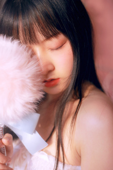 美女比基尼